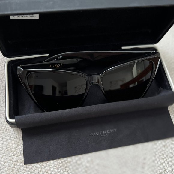 Givenchy Black Cat Eye Sunglasses - Picture 3 of 8